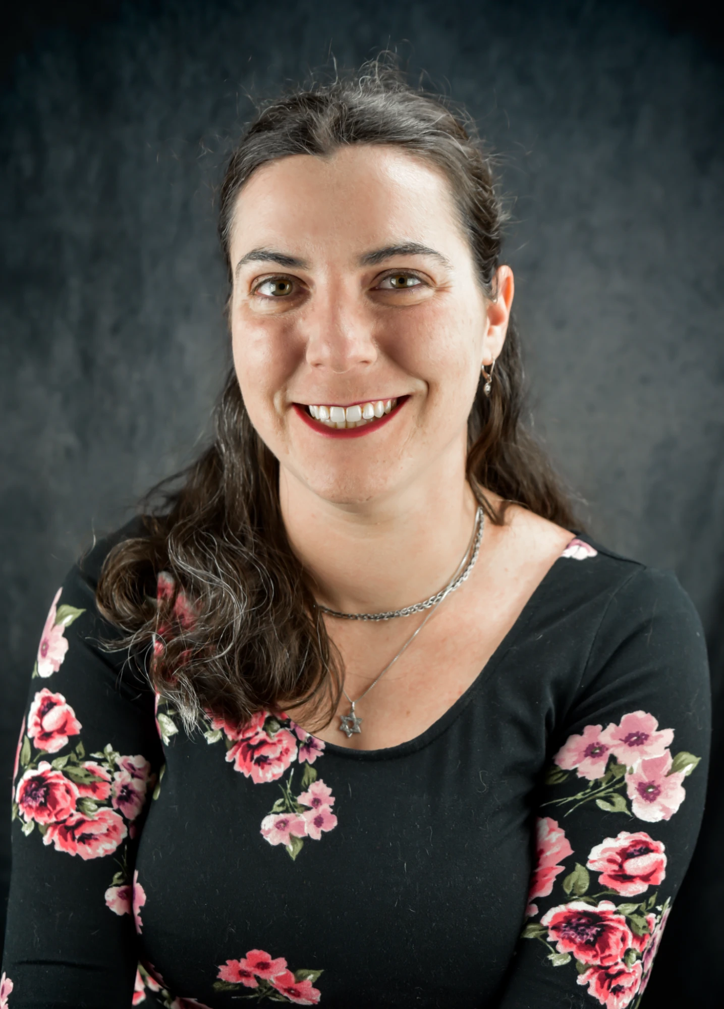 headshot of Meryl Innerfield